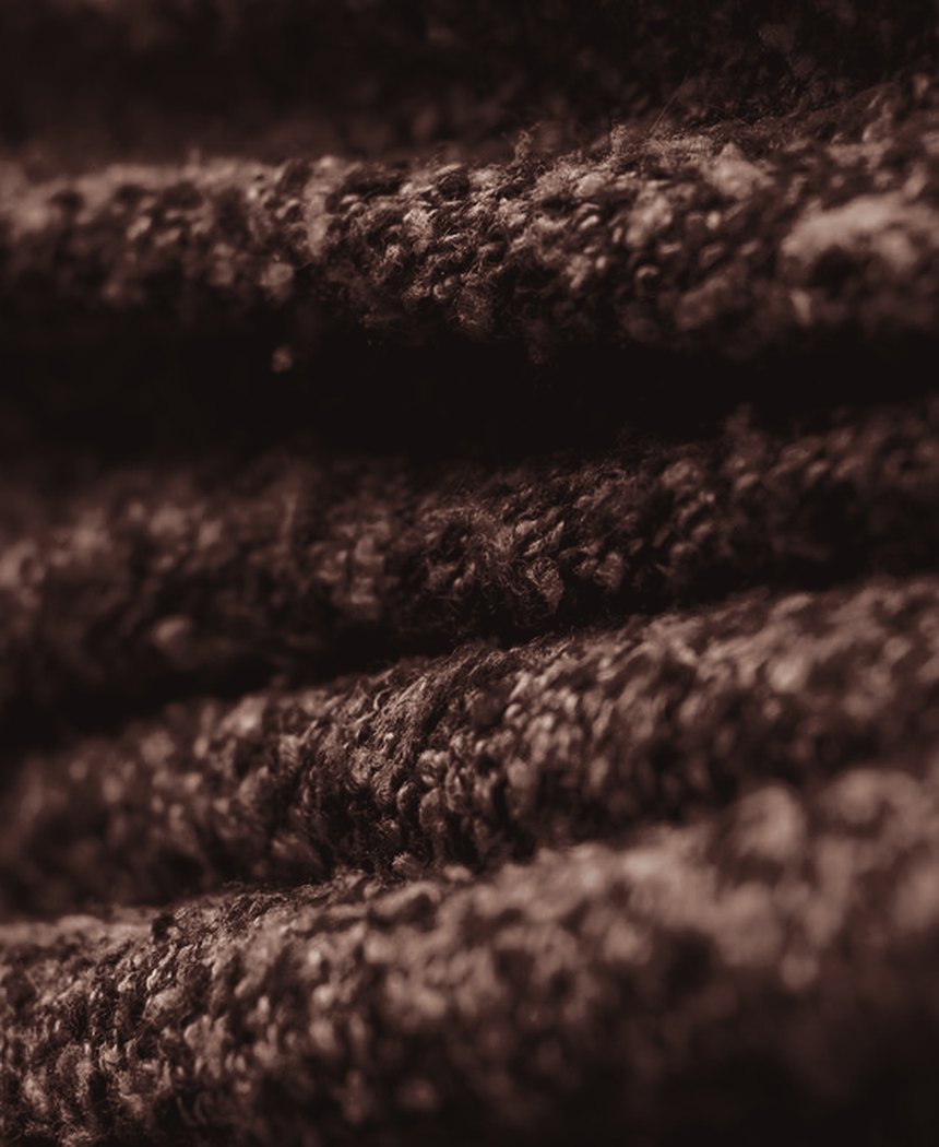 Cloth &mdash; surface and weave at close range