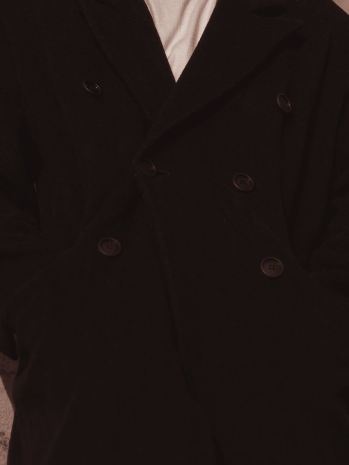 FW26 — figure, shoulder and chest line